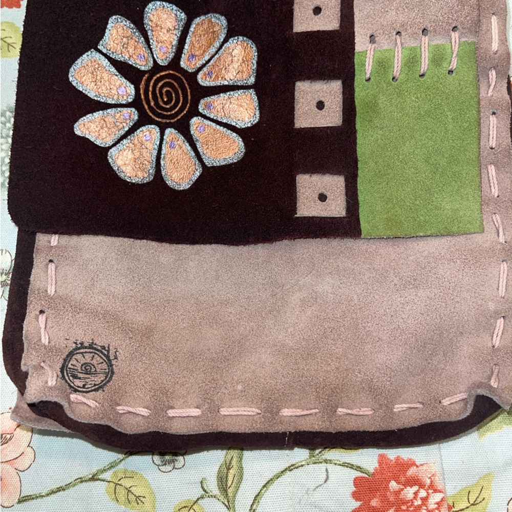 Tribu Flower Patchwork Purse - image 7